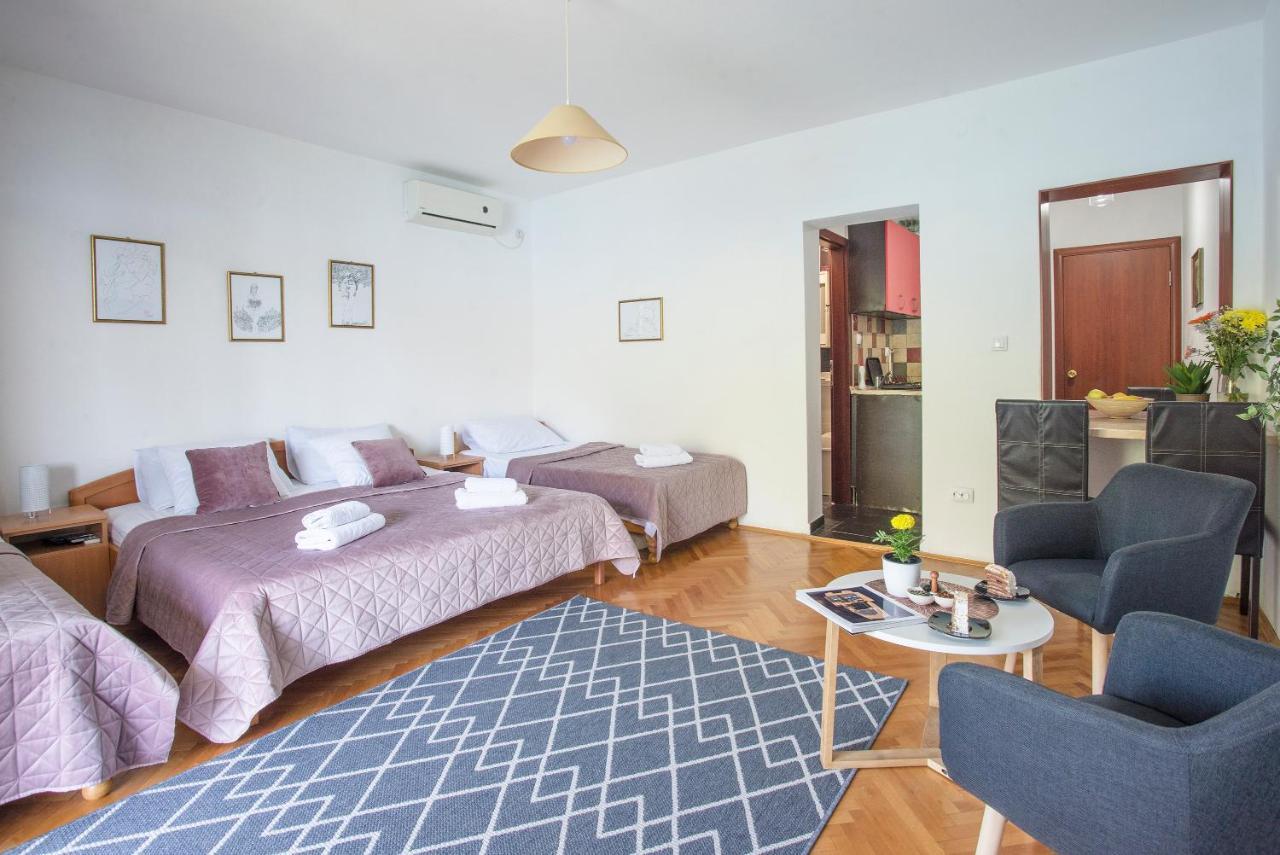 Apartments Maxhit ティヴァト エクステリア 写真